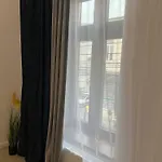 Uniri Urban Escape *