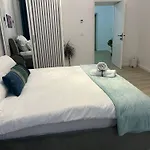 Uniri Urban Escape *
