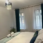 Uniri Urban Escape Apartment Craiova