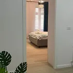 Apartment Uniri Urban Escape Craiova