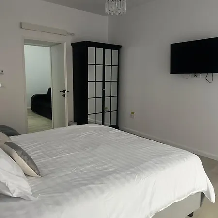 Διαμέρισμα Uniri Urban Escape *