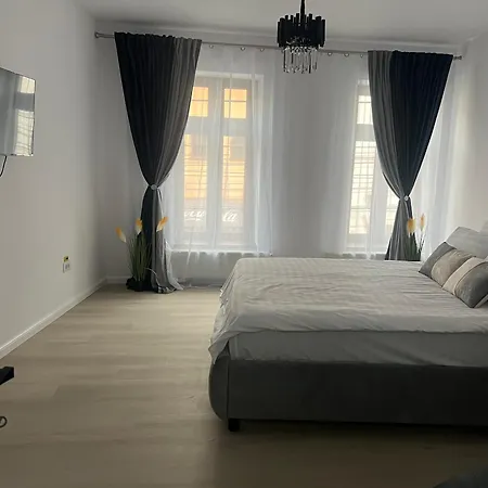 Uniri Urban Escape Κραϊόβα