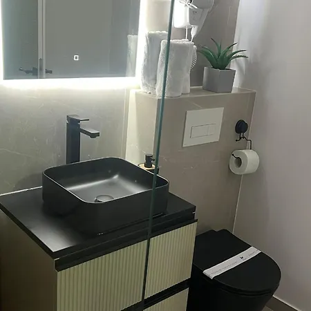 Διαμέρισμα Uniri Urban Escape *