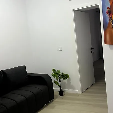 Uniri Urban Escape Κραϊόβα