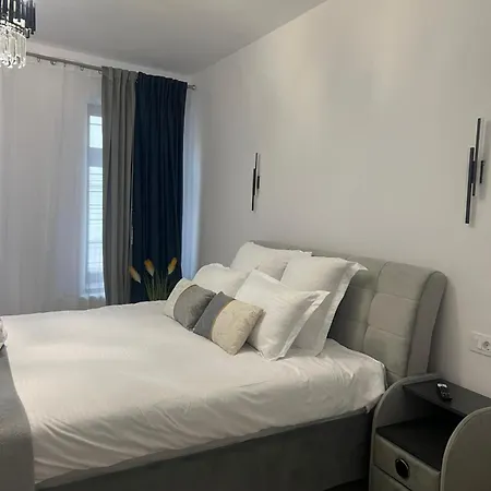 Uniri Urban Escape Κραϊόβα