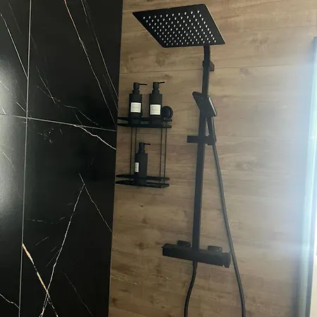 Διαμέρισμα Uniri Urban Escape *
