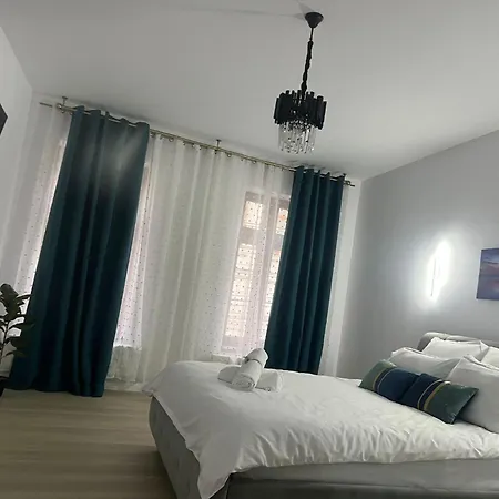Апартамент Uniri Urban Escape Крайова