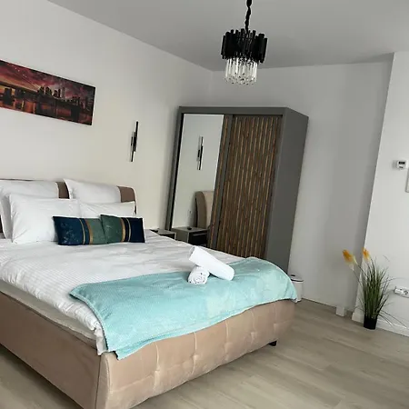 Apartment Uniri Urban Escape