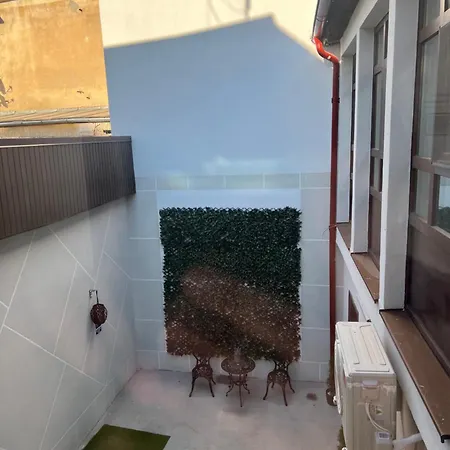 Uniri Urban Escape Κραϊόβα