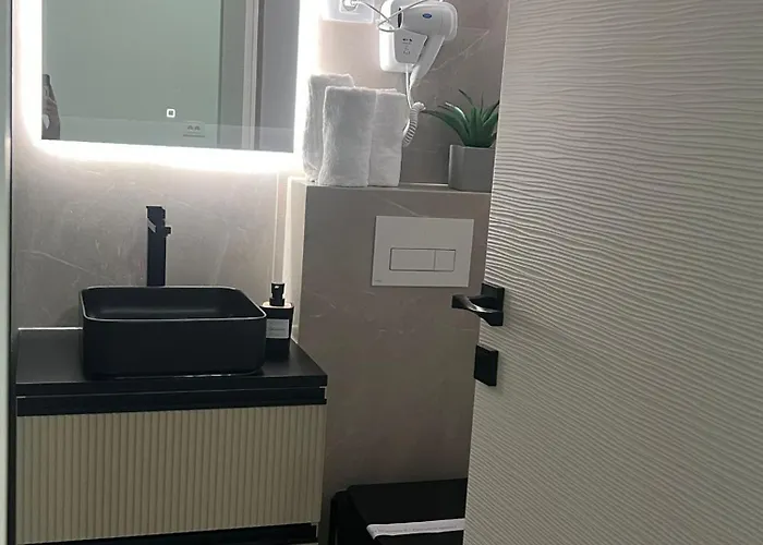 Uniri Urban Escape Apartment