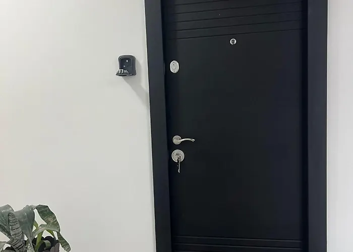 Uniri Urban Escape * 克拉奥华