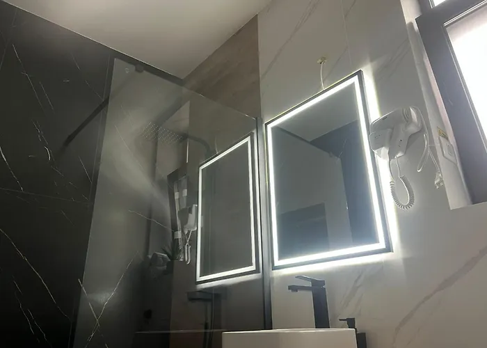 Uniri Urban Escape Apartment *