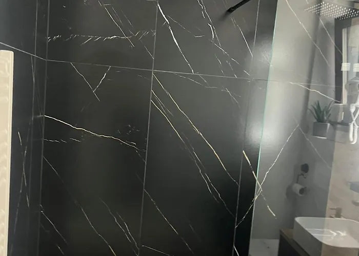 Apartment Uniri Urban Escape Craiova