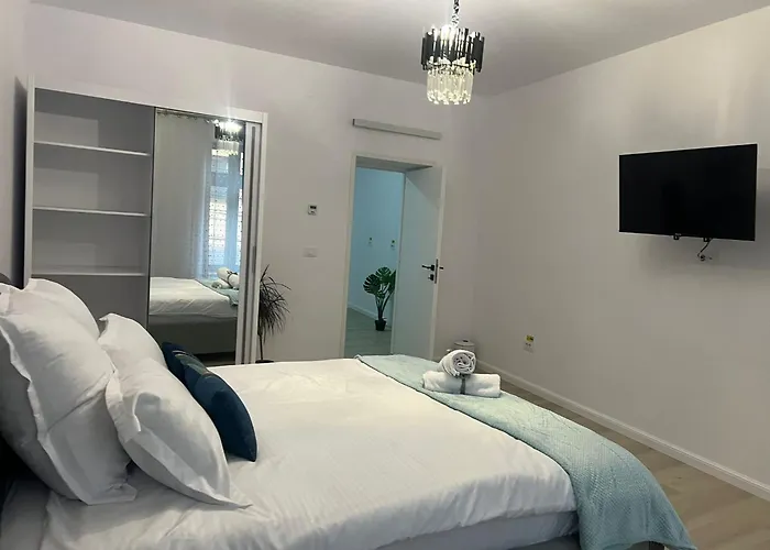 Apartment Uniri Urban Escape Craiova