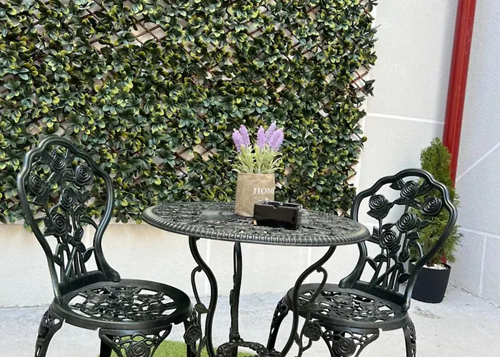 Uniri Urban Escape * 克拉奥华